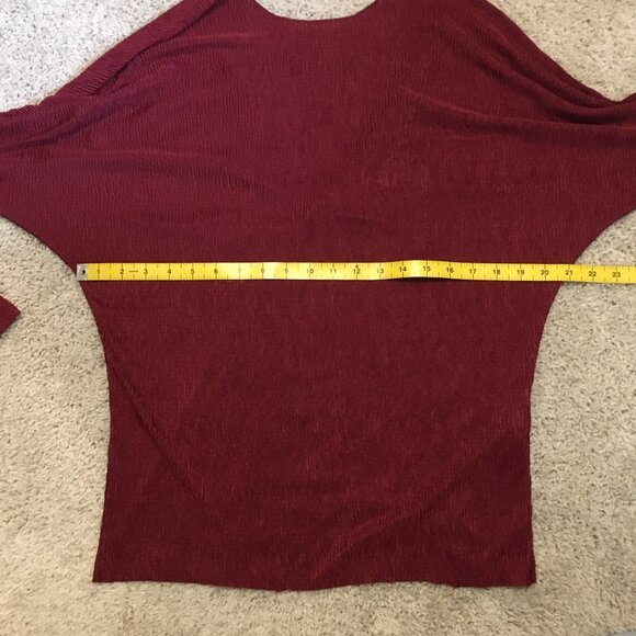 NWT Topshop Burgundy Doleman Sleeve Open Back Twist Crepe Top - Picture 11 of 15